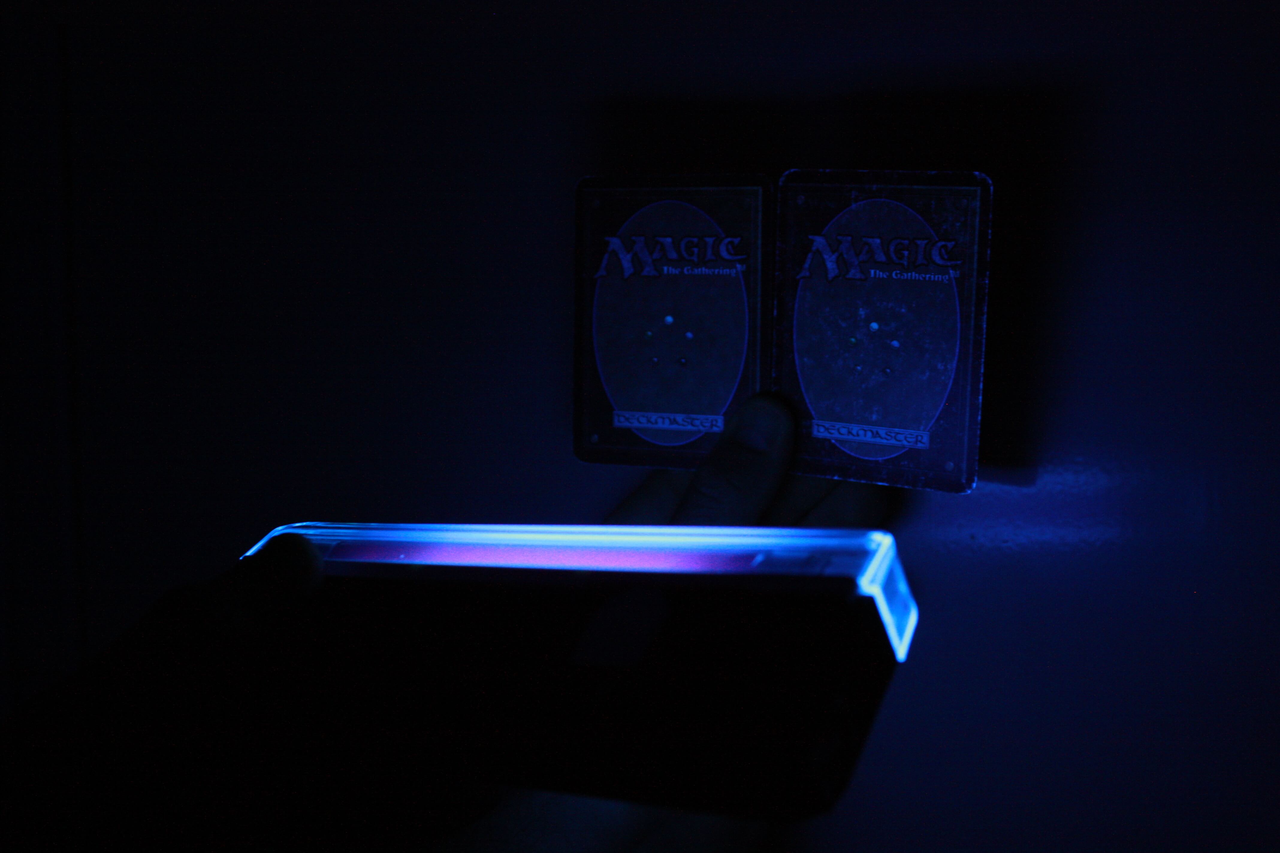 How to test MTG cards Detect proxy and fake Magic the Gathering cards