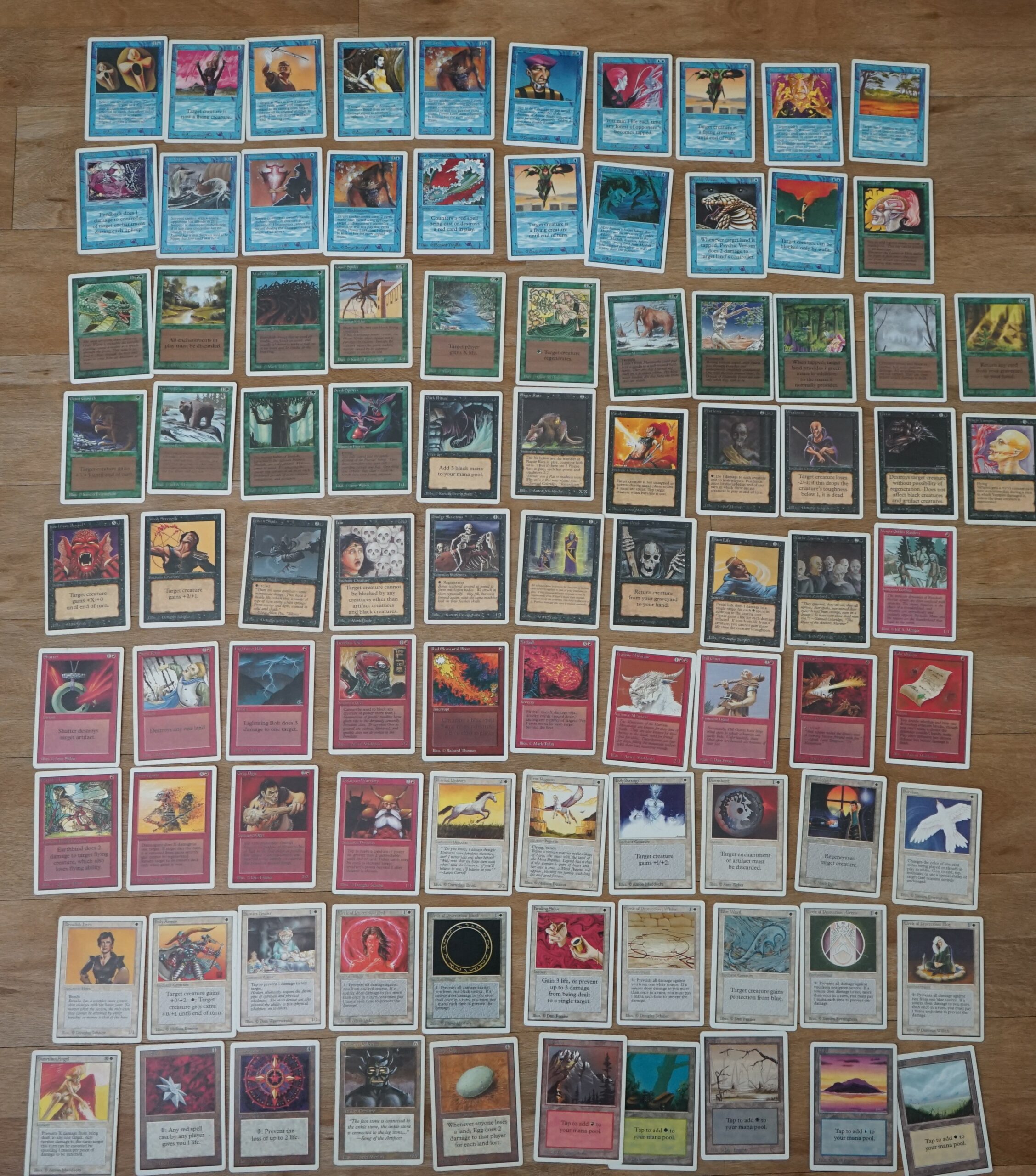 Lot of 100 Cards Magic the Gathering Collection