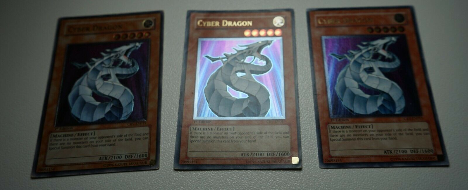 Yugioh! 3x Cyber Dragon CRV-EN015 ULTIMATE RARE 1st edition Playset ENGLISH